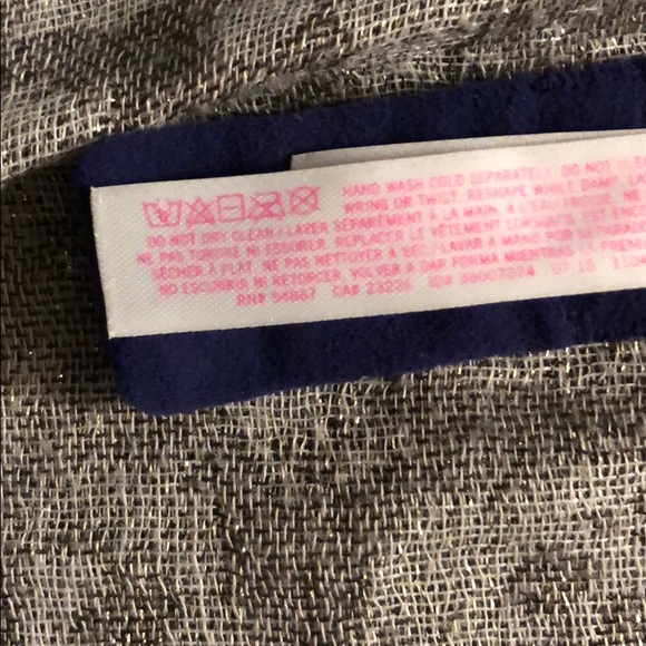 Pink tee shirt bra 32A perfect with light padding - Picture 5 of 7